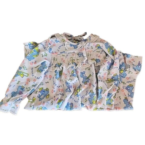 Vintage Carter's 18 months Gown Love A Parade Bear - Picture 1 of 7